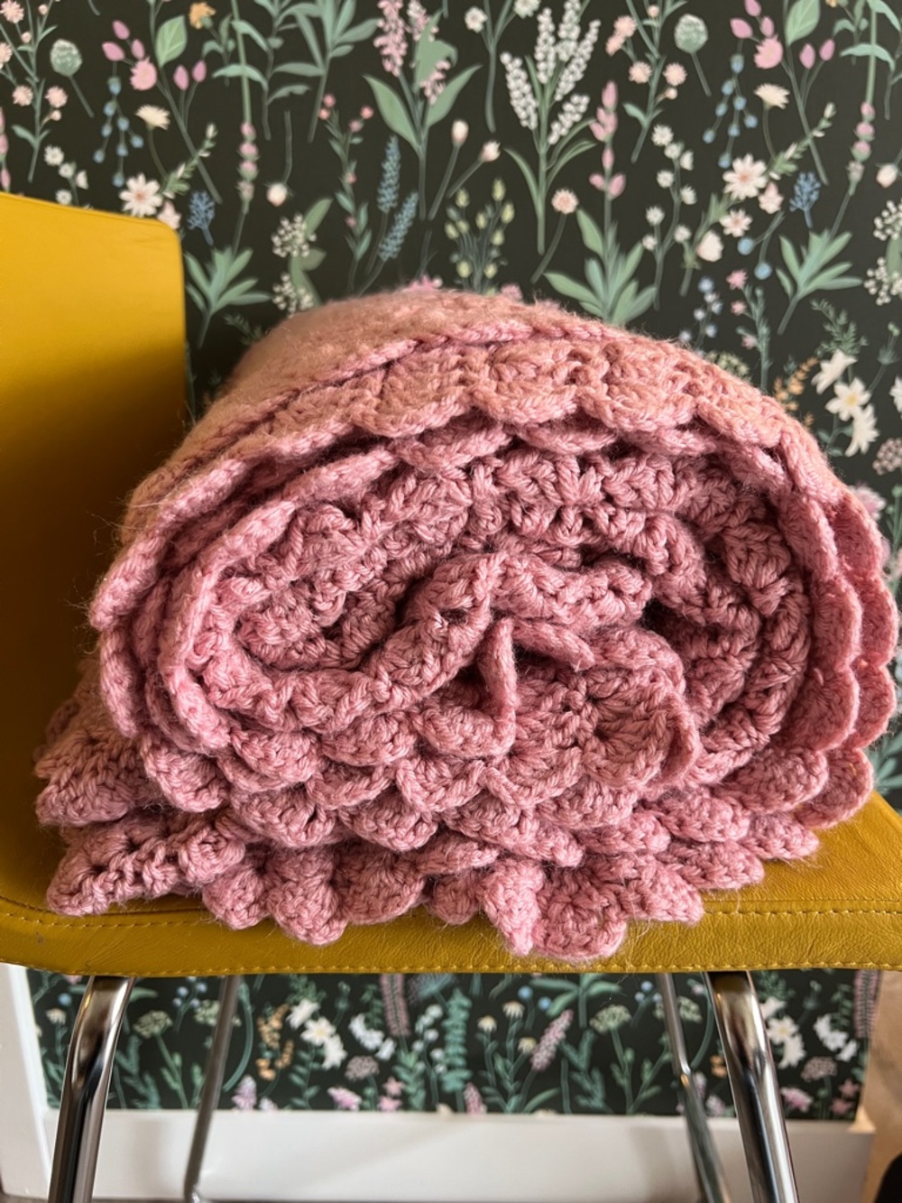 Prairie Handknit blush rose pink crochet throw blanket soft cozy cabin vibes - Picture 6 of 12